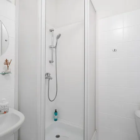 Church Through The Window Апартаменты Вильнюс